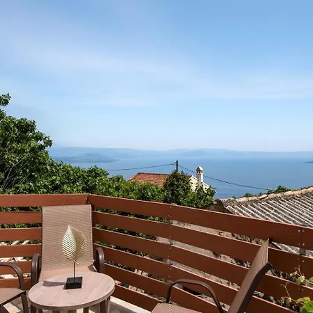 Σπίτι διακοπών Art House Seaview & Jacuzzi Spartylas Sleeps 4 Corfu (city)